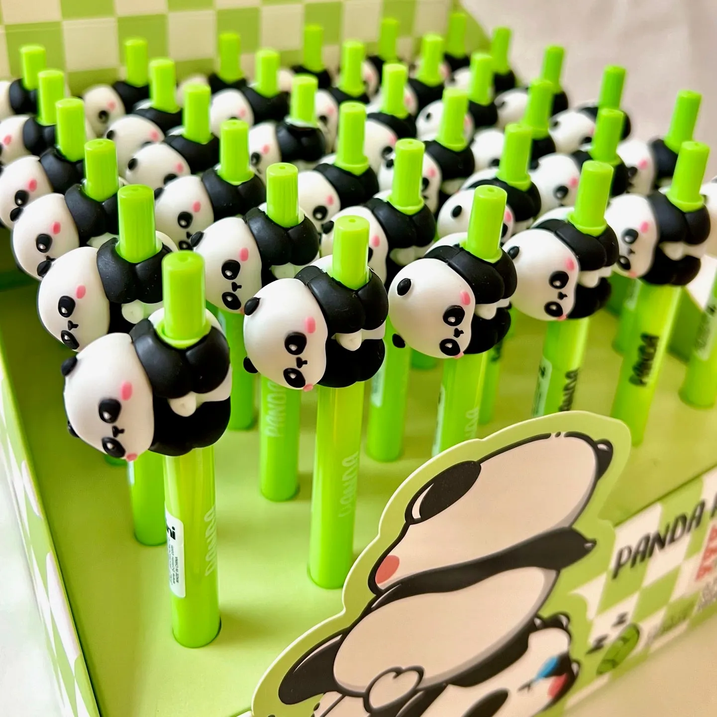 22592 PANDA ROLL GEL PEN-36