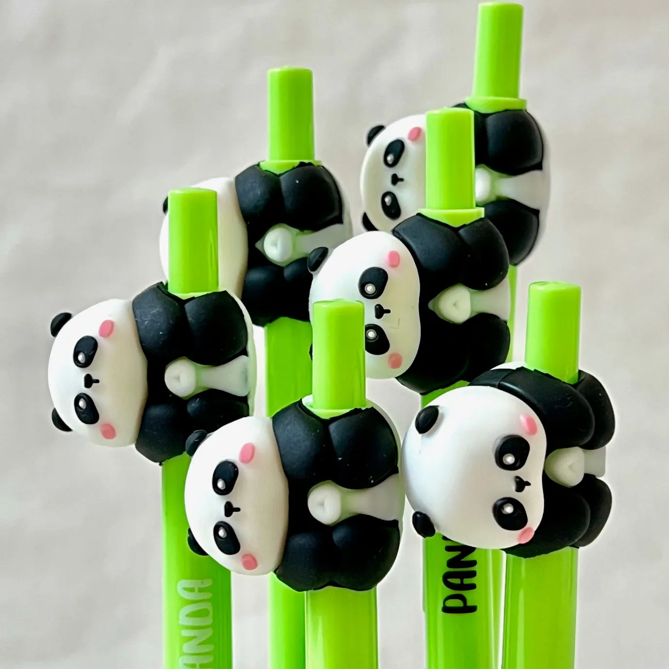 22592 PANDA ROLL GEL PEN-36