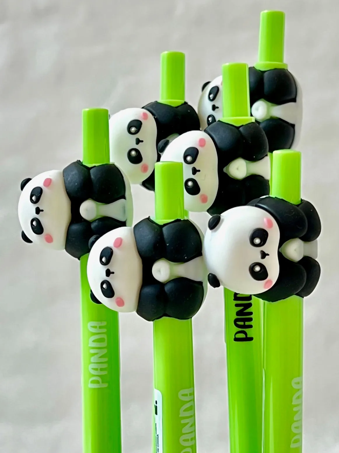 22592 PANDA ROLL GEL PEN-36