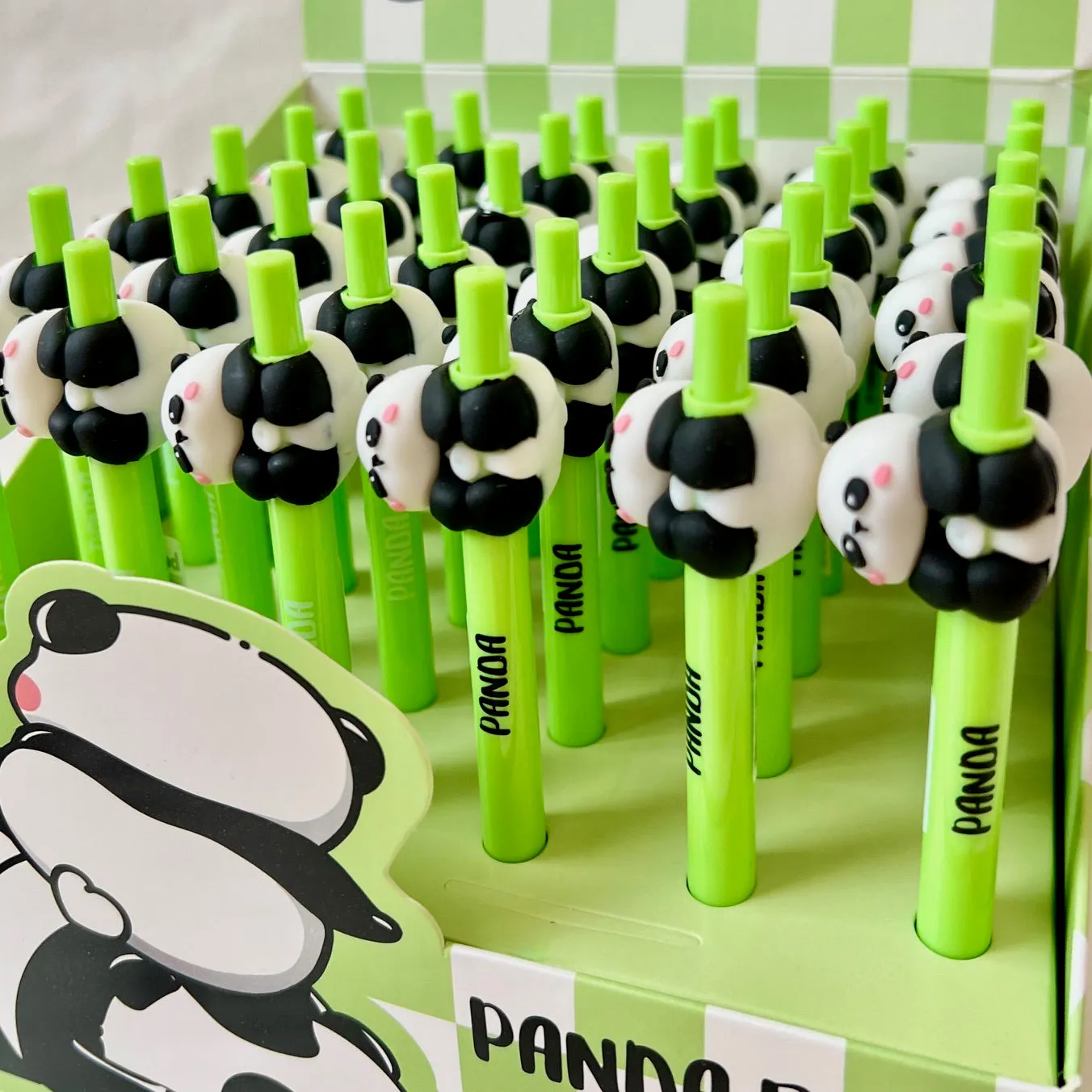 22592 PANDA ROLL GEL PEN-36