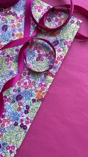 Gift wrapping set - liberty flowers, fuchsia pink and ribbon -floral tissue paper