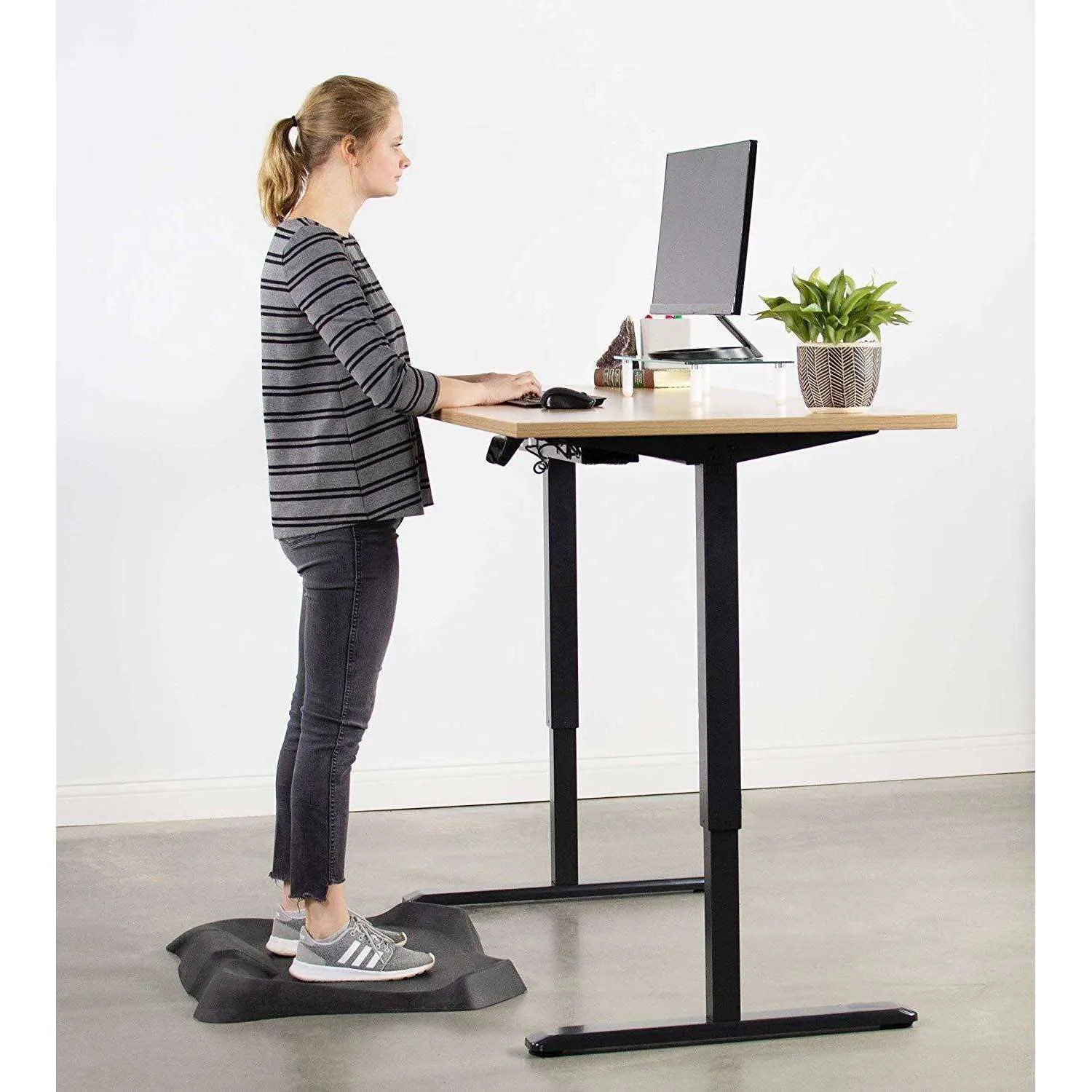 VIVO Electric Height-Adjustable StandUp Desk Frame Single Motor, DESK-V102EW/DESK-V102E